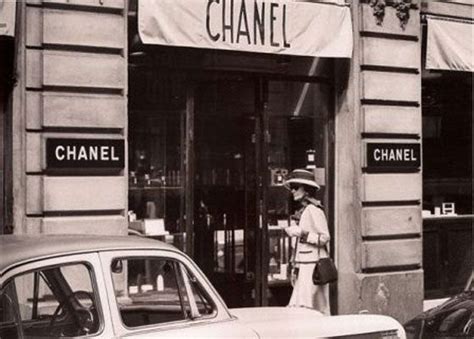 gonna chanel boutique|mademoiselle chanel.